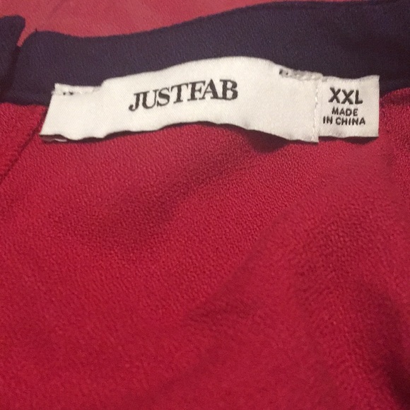 XXL -Blocked Cold Shoulder Top. Persian Red Color - Picture 5 of 5